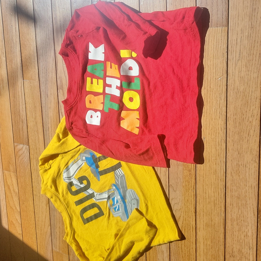 Old Navy LS Graphic Ts